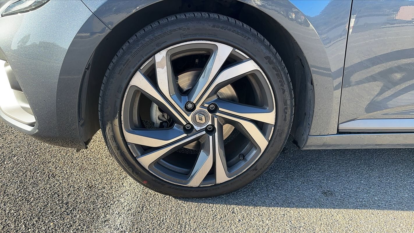 Renault Clio - Photo 18