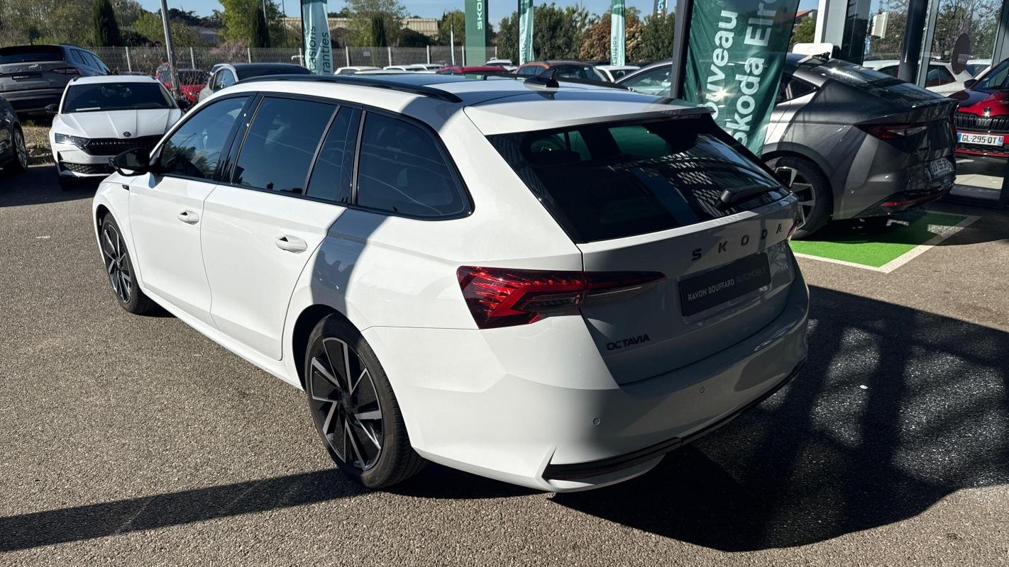 Skoda Octavia - Photo 3