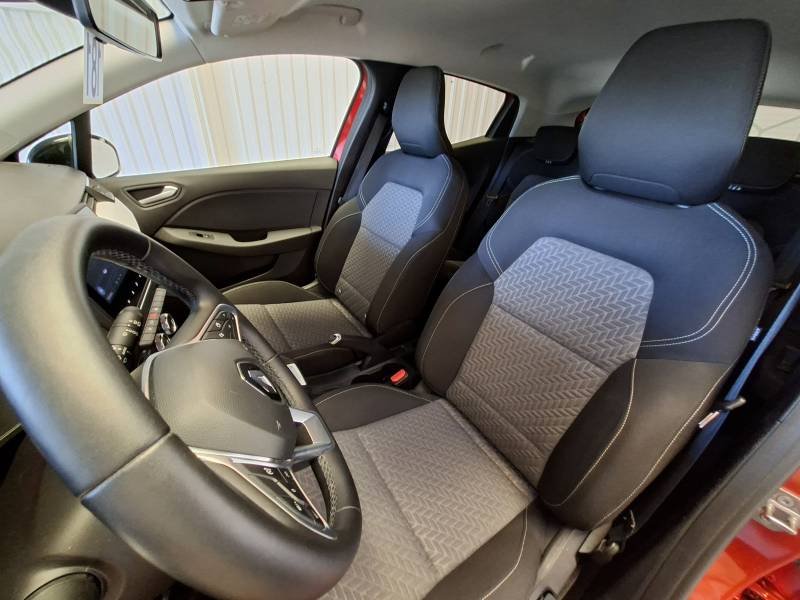 Renault Clio - Photo 17