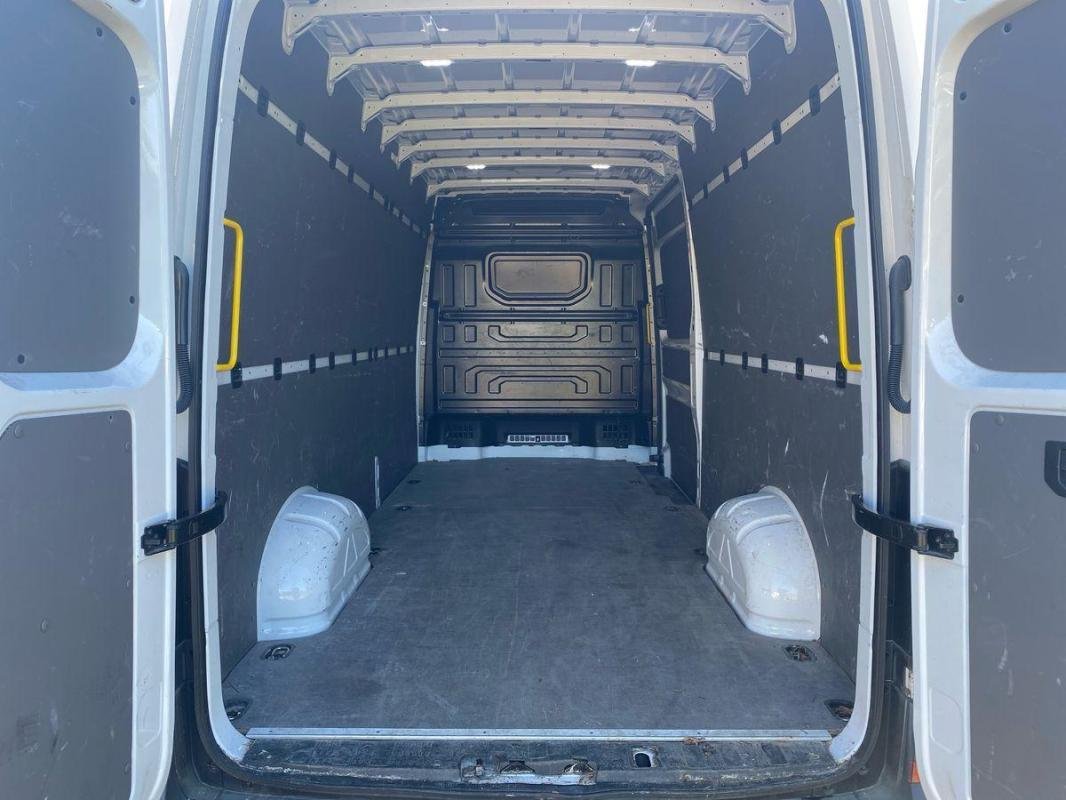 Volkswagen Crafter - Photo 31