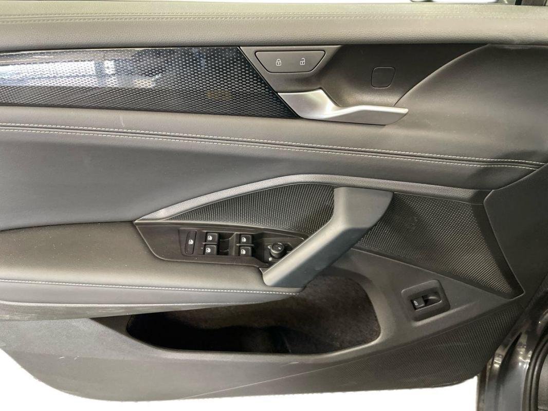 Volkswagen Tiguan - Photo 15