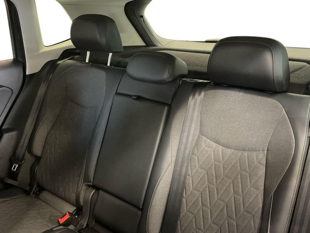 Volkswagen Tiguan - Photo 23