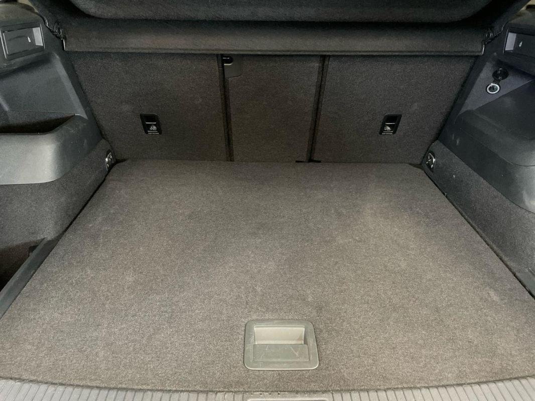 Volkswagen Tiguan - Photo 31