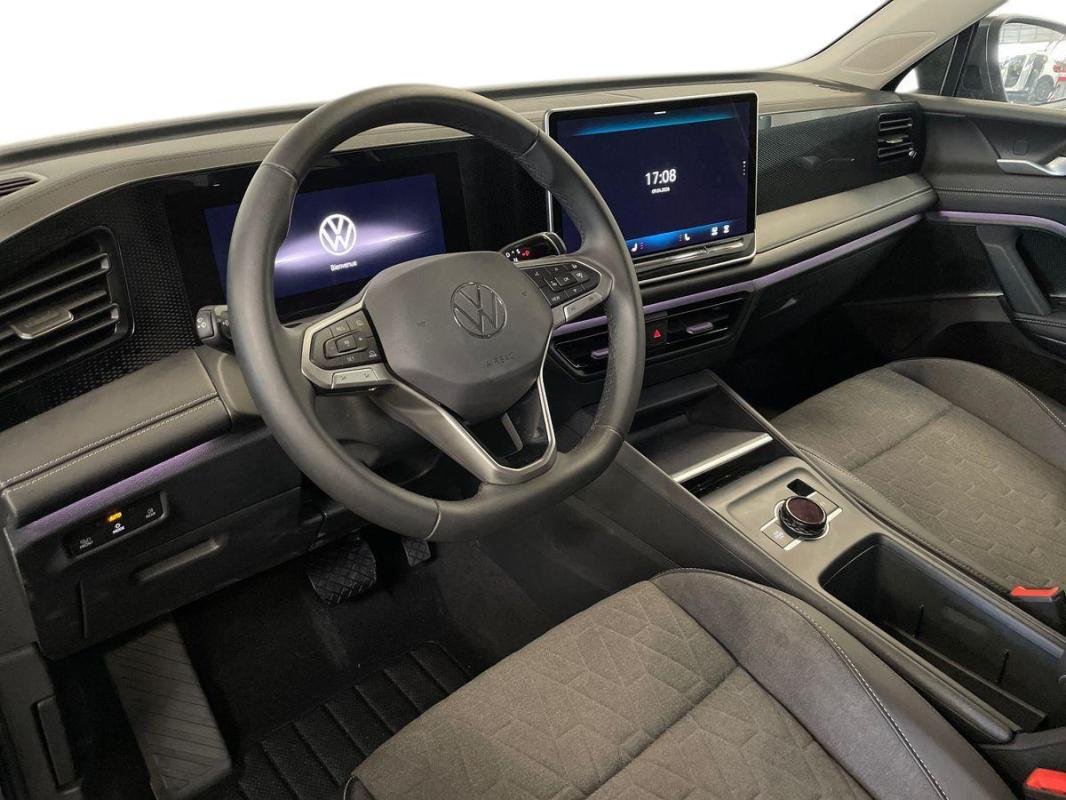 Volkswagen Tiguan - Photo 9