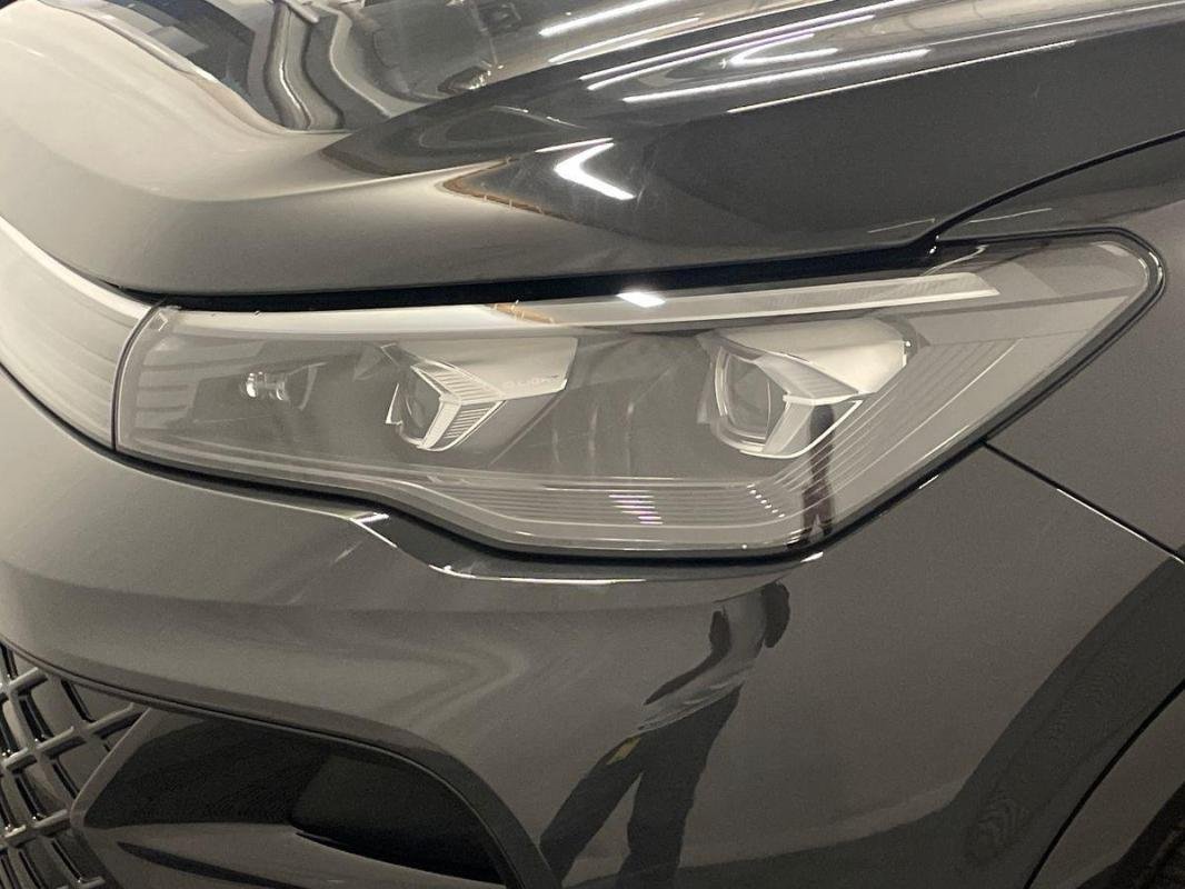 Volkswagen Tiguan - Photo 26