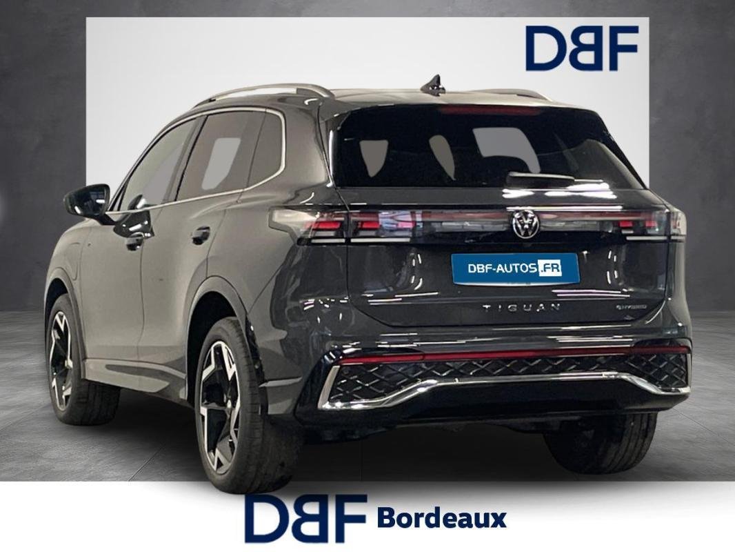 Volkswagen Tiguan - Photo 3