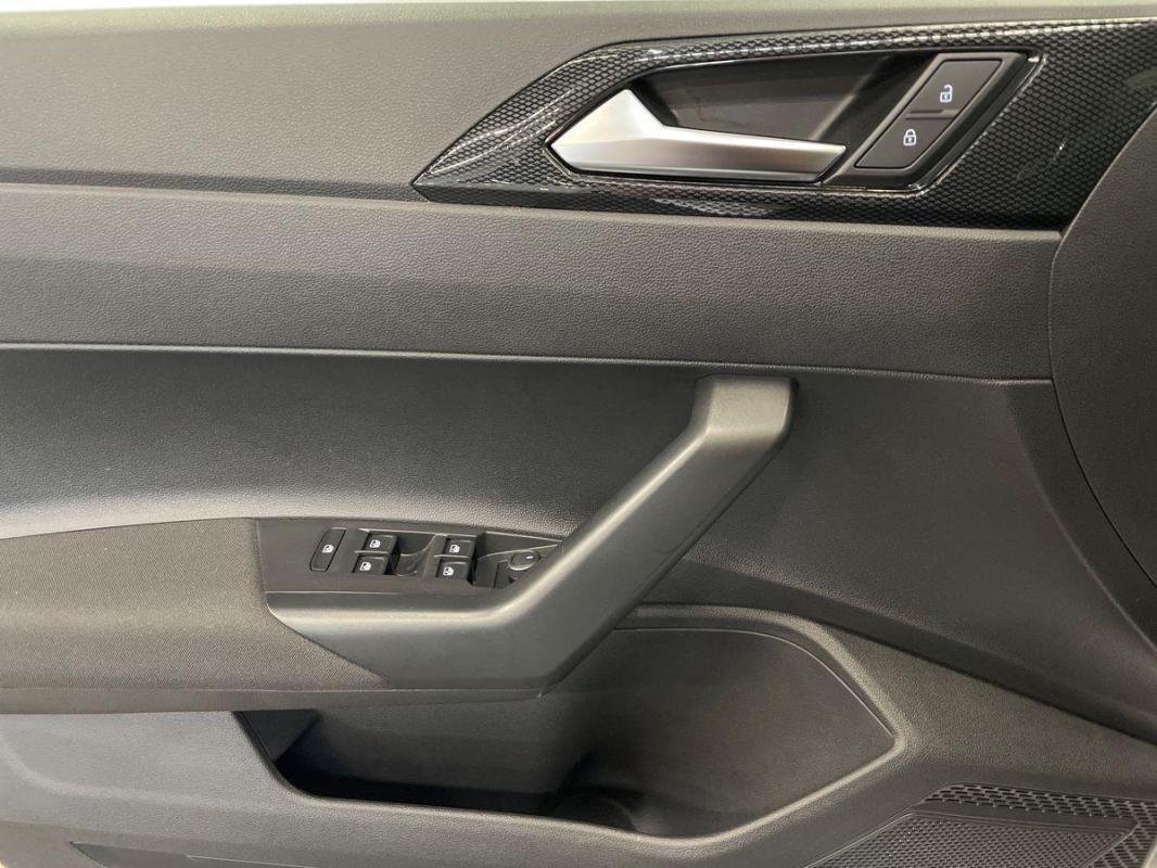 Volkswagen Polo - Photo 16
