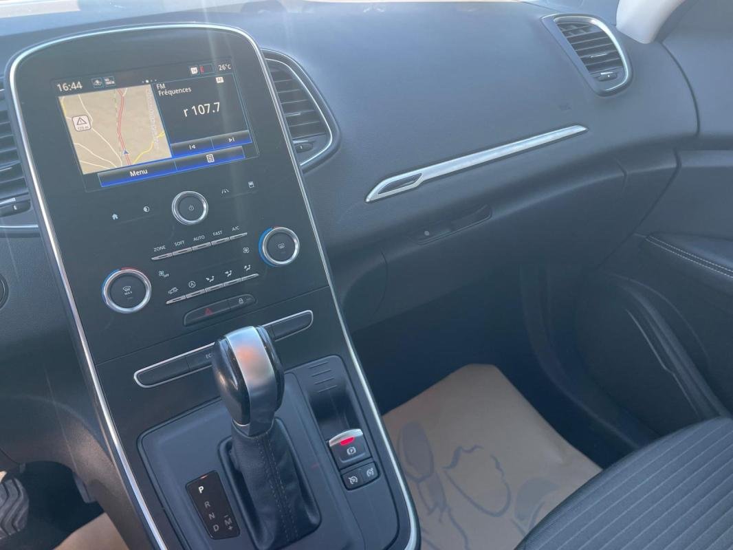 Renault Grand Scénic - Photo 12