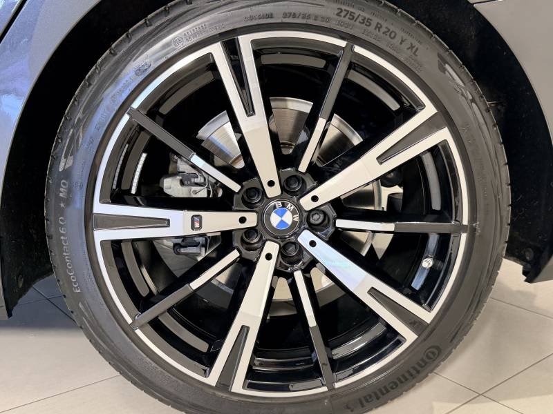 BMW Série 5 - Photo 11