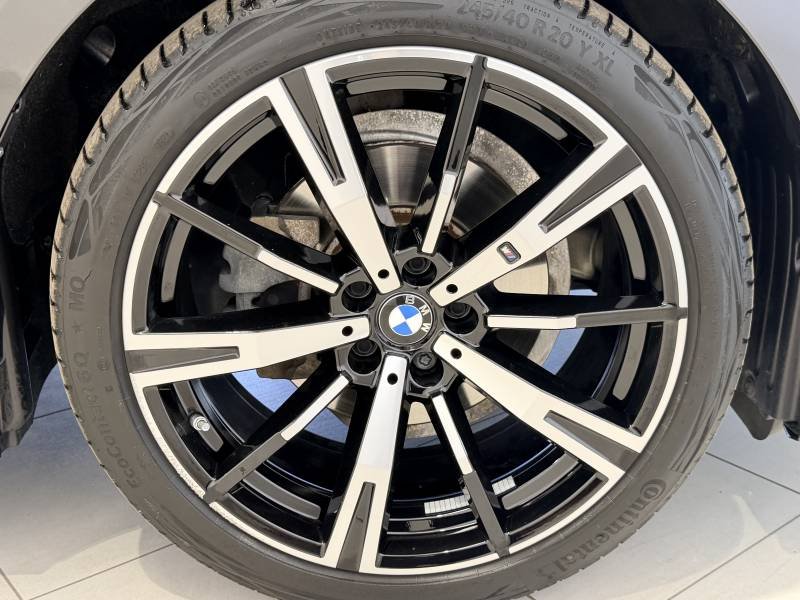 BMW Série 5 - Photo 17