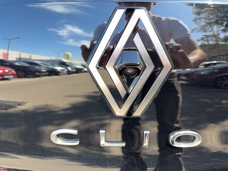 Renault Clio - Photo 18