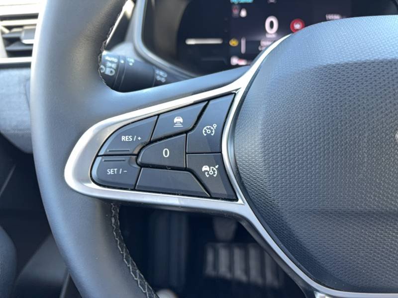 Renault Clio - Photo 24