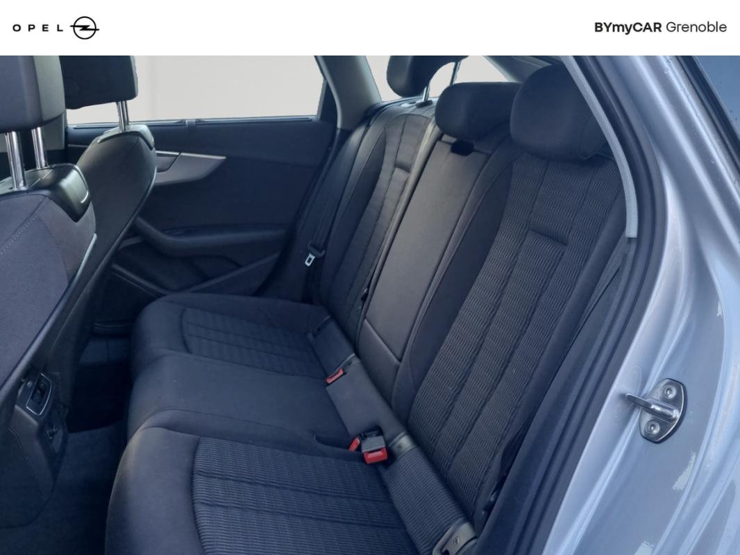 Audi A4 Avant - Photo 12