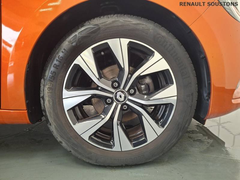 Renault Clio - Photo 18