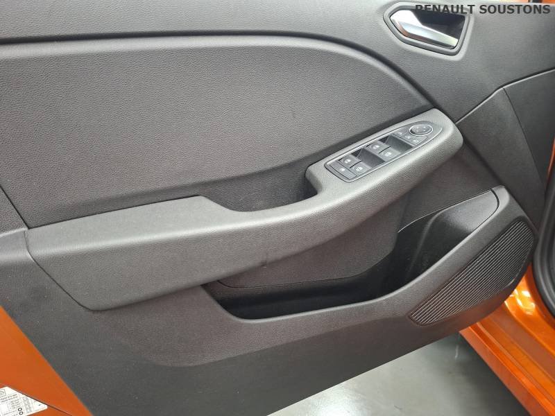 Renault Clio - Photo 23
