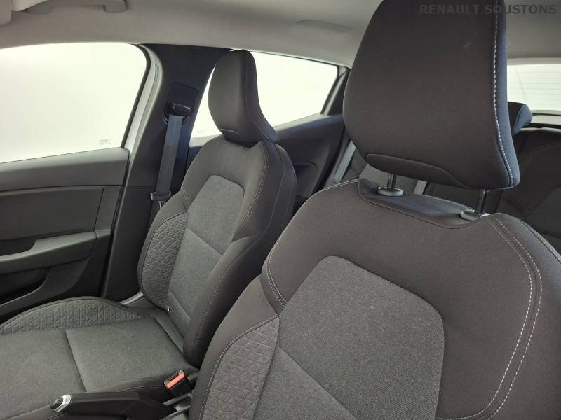 Renault Clio - Photo 28