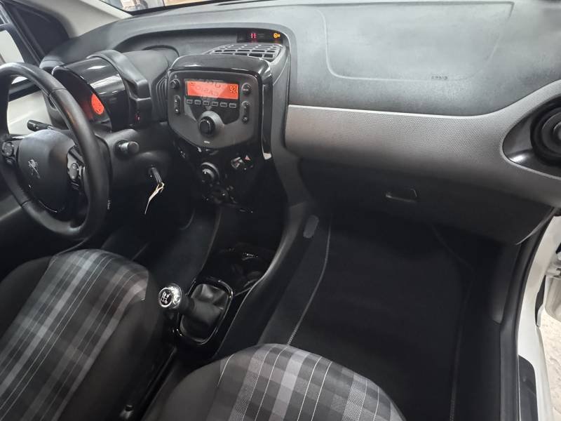 Peugeot 108 - Photo 20
