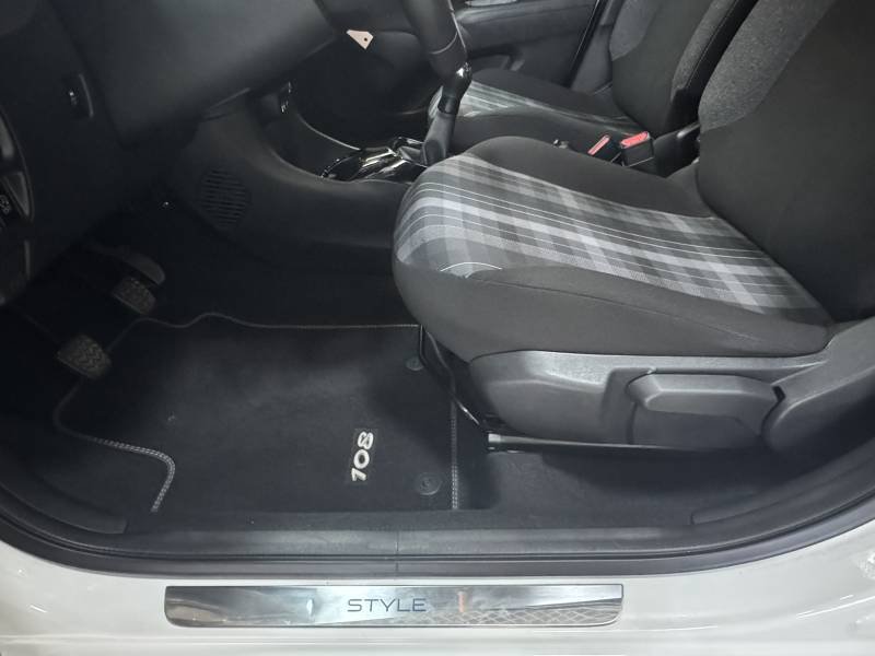 Peugeot 108 - Photo 24
