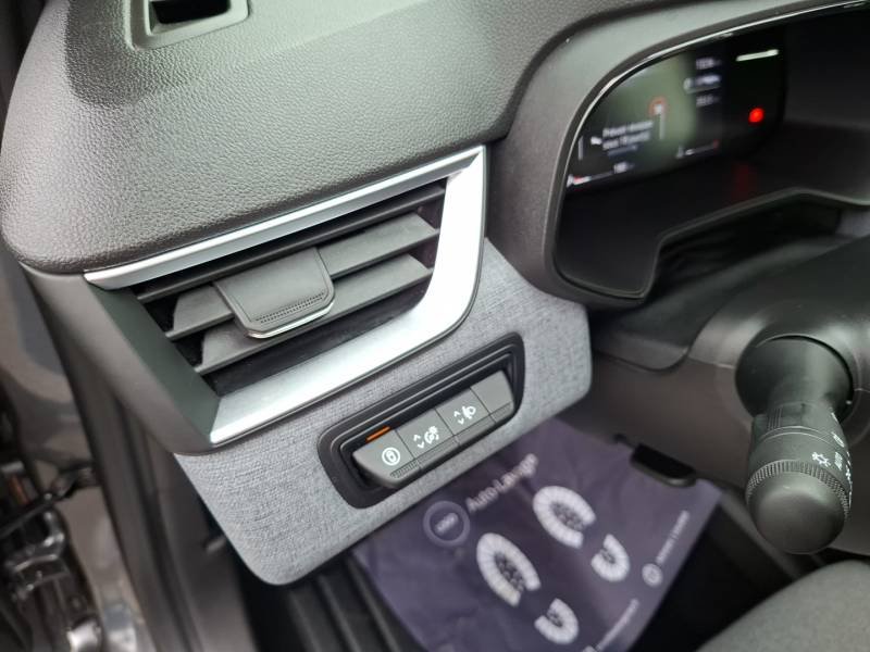 Renault Clio - Photo 31