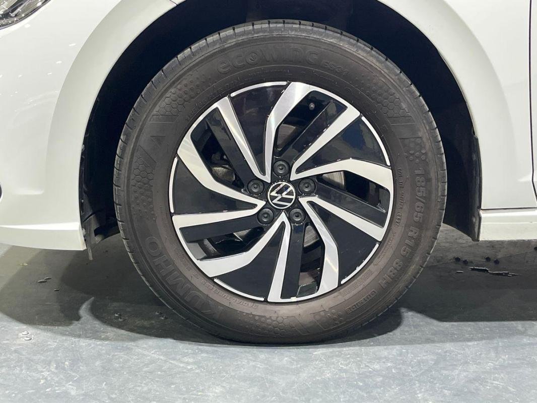 Volkswagen Polo - Photo 29