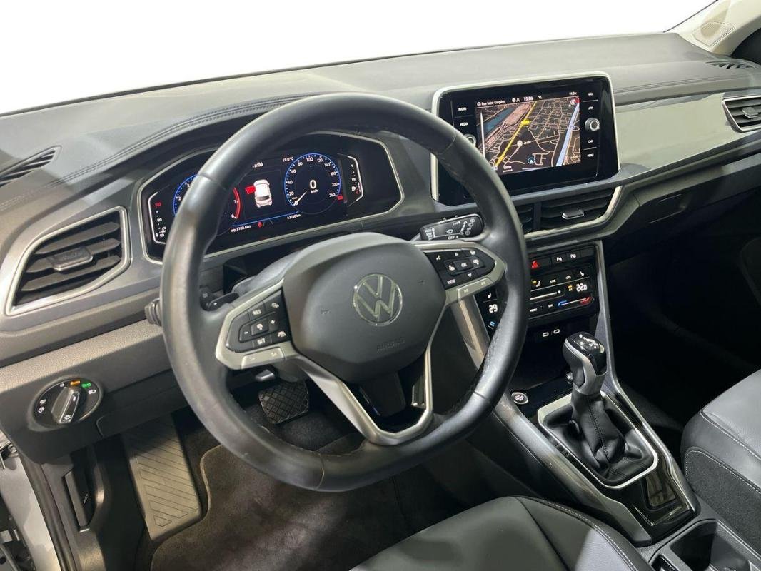 Volkswagen T-Roc - Photo 9