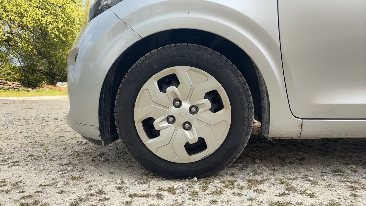 Kia Picanto - Photo 18