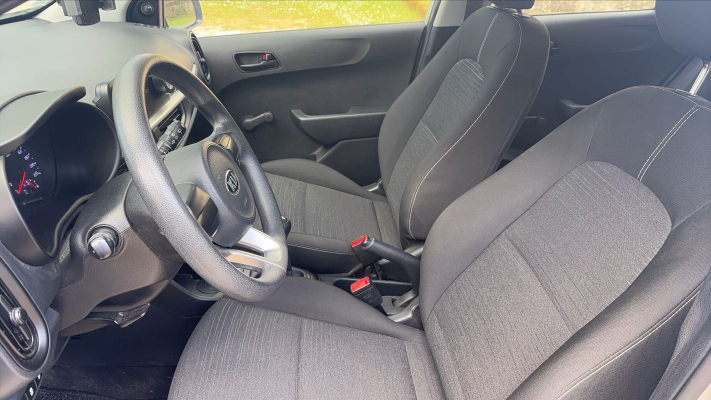 Kia Picanto - Photo 26