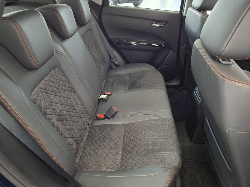 Suzuki Vitara - Photo 18