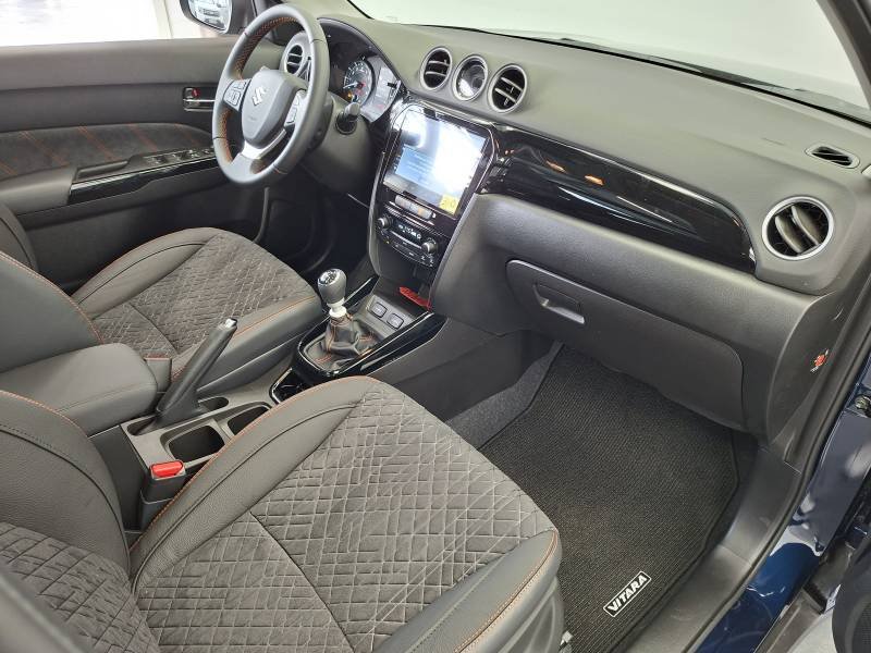 Suzuki Vitara - Photo 19
