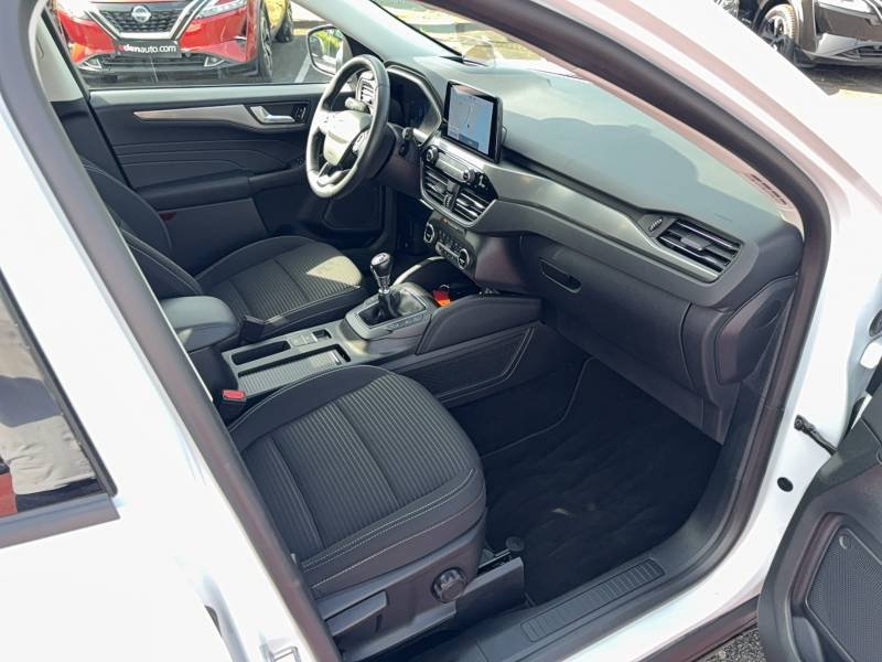 Ford Kuga - Photo 13