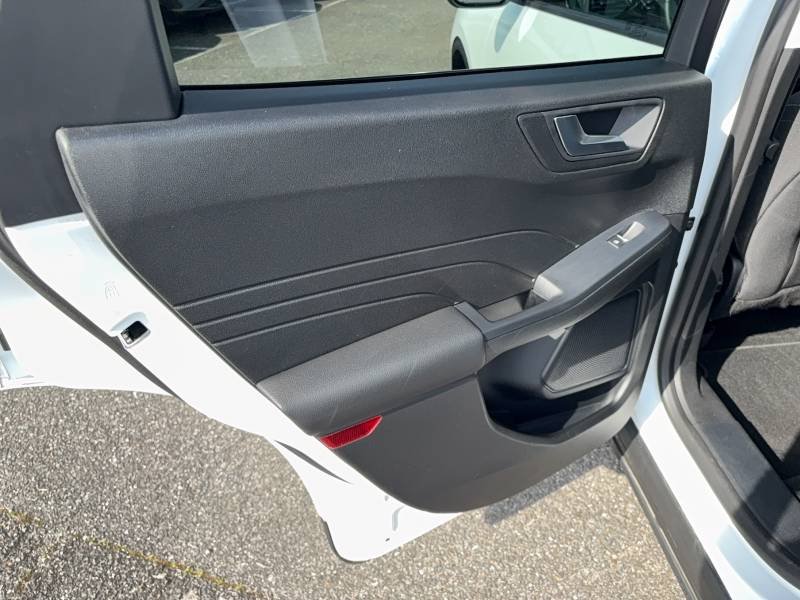 Ford Kuga - Photo 26