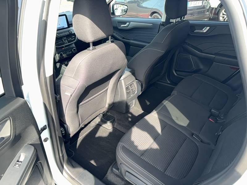 Ford Kuga - Photo 27