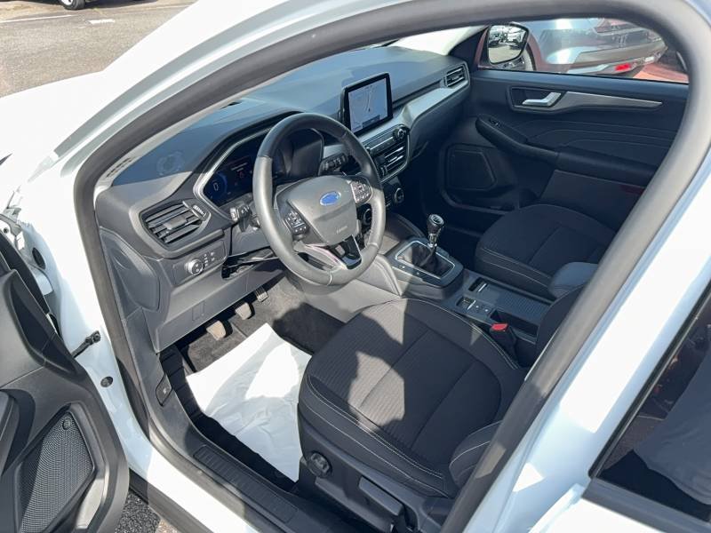 Ford Kuga - Photo 10