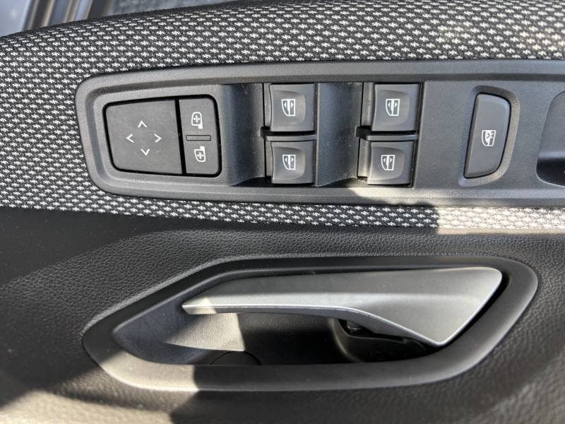Dacia Sandero - Photo 24