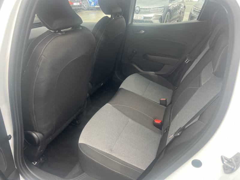 Renault Clio - Photo 26