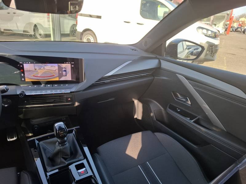 Opel Astra - Photo 28