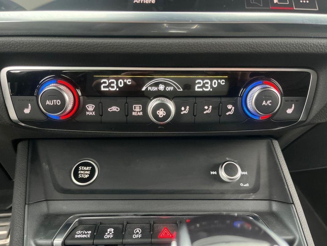 Audi Q3 - Photo 20