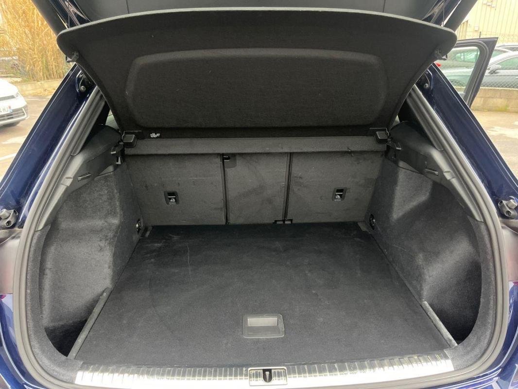 Audi Q3 - Photo 30