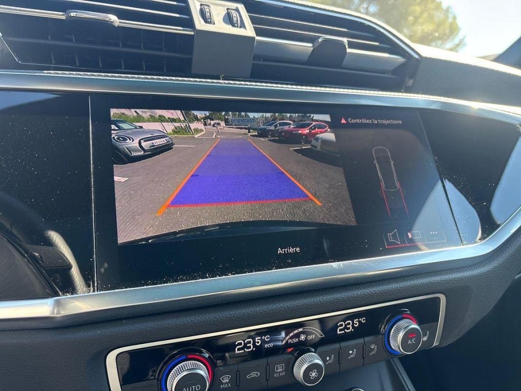 Audi Q3 - Photo 18