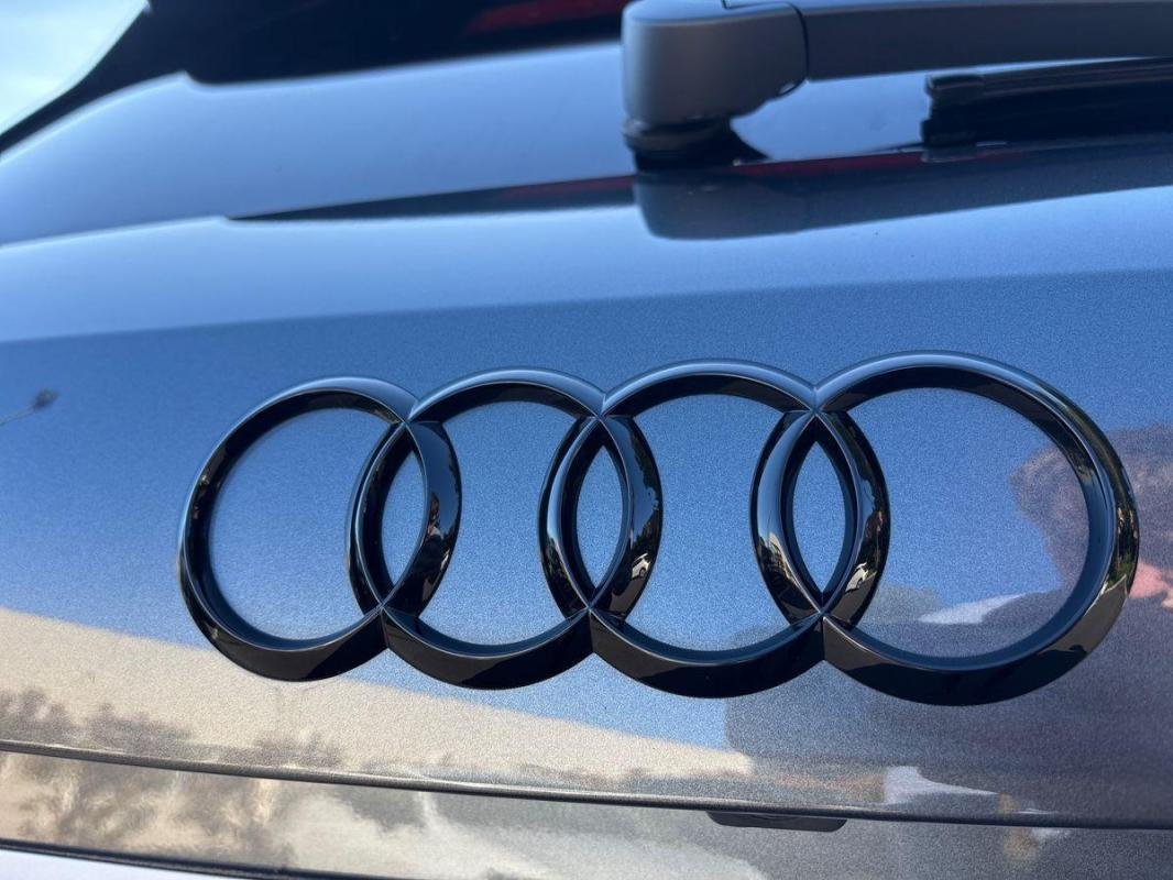 Audi Q3 - Photo 27