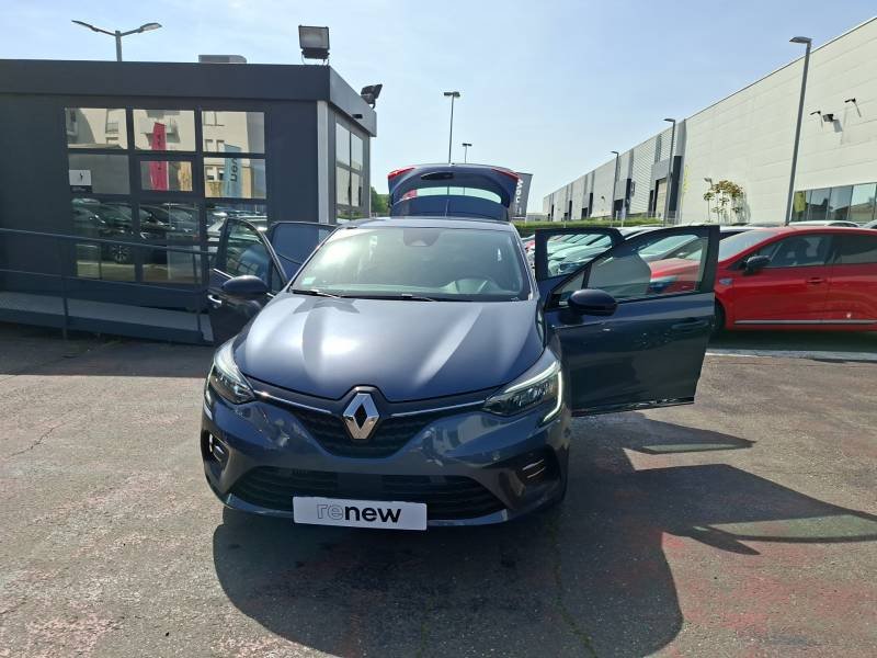 Renault Clio - Photo 24