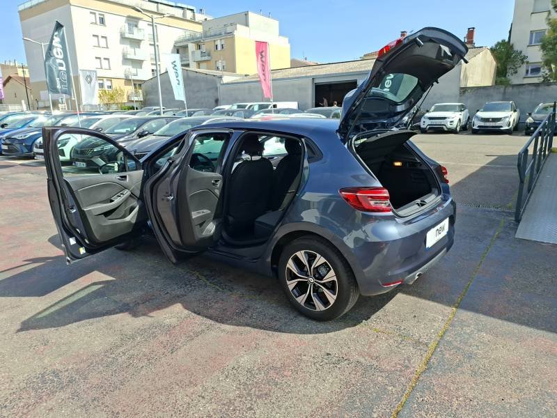 Renault Clio - Photo 27