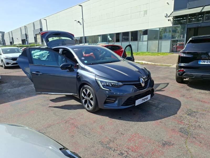 Renault Clio - Photo 31