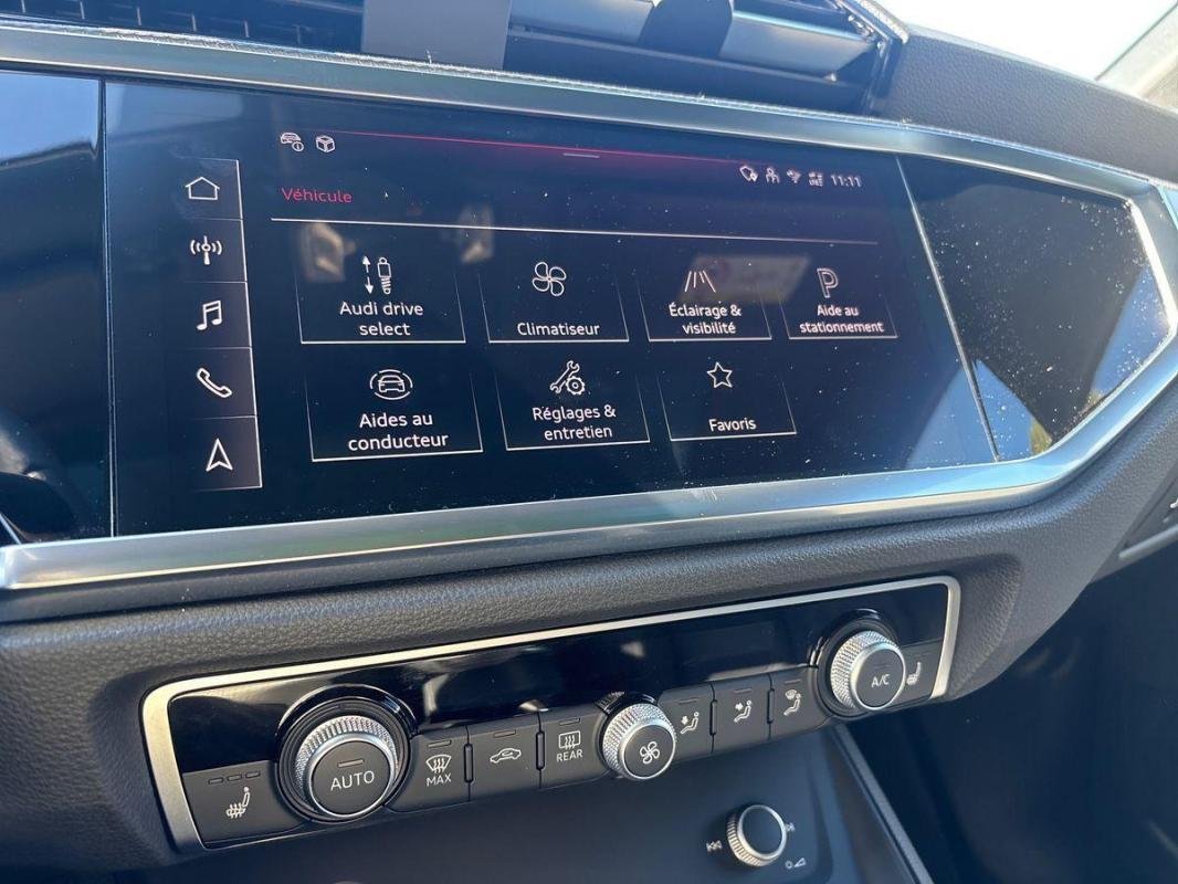 Audi Q3 - Photo 16