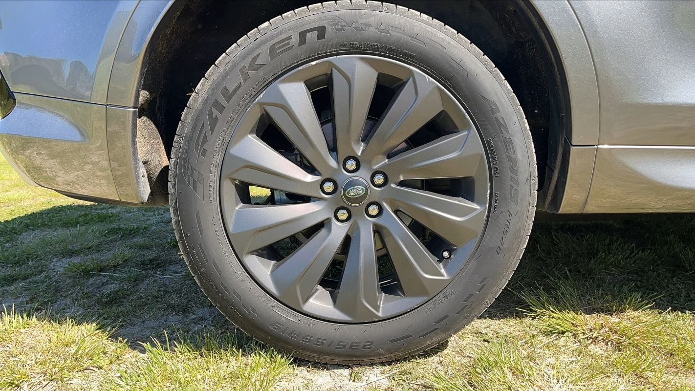 Land Rover Discovery Sport - Photo 16