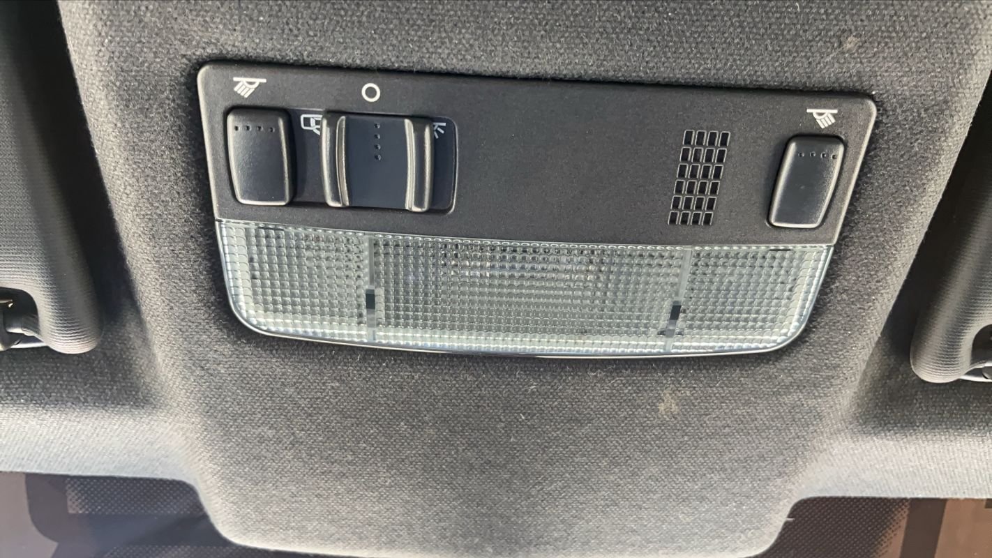 Seat Ibiza - Photo 22
