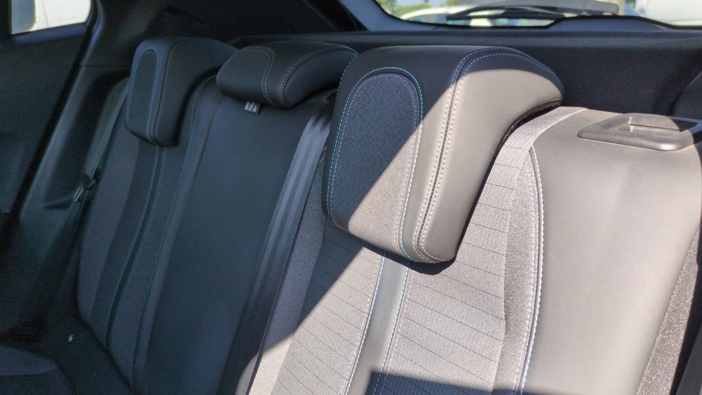 Peugeot 2008 - Photo 9