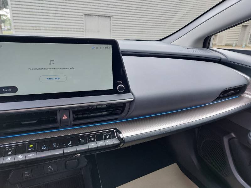 Toyota Prius - Photo 20