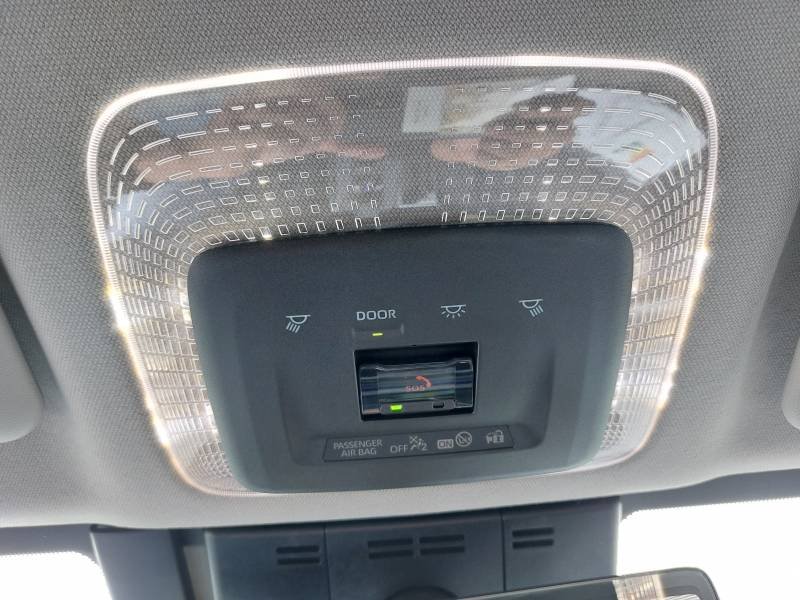 Toyota Prius - Photo 23