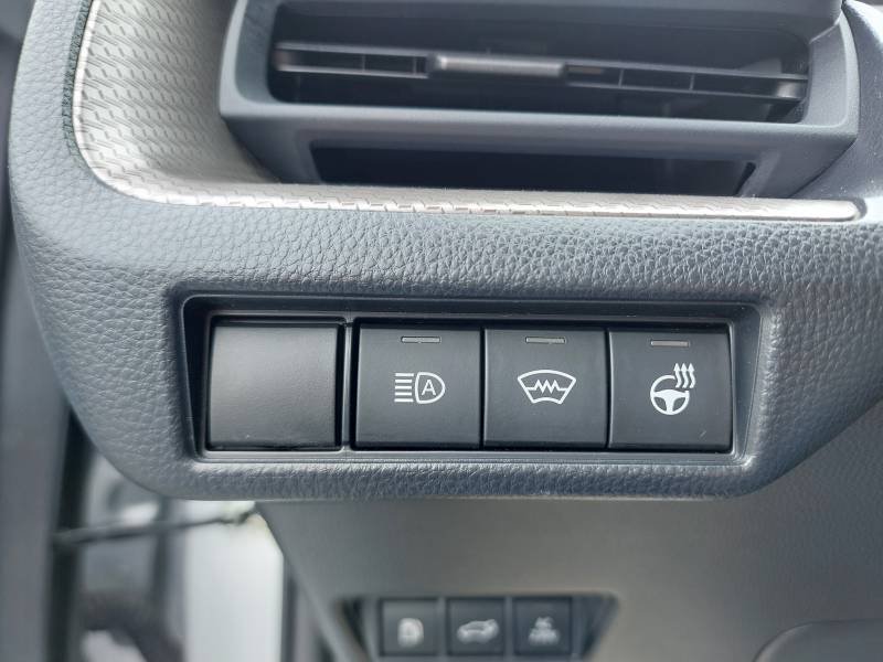 Toyota Prius - Photo 24